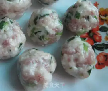 Make Eggball soup step 0