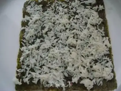 Make Easy roll sushi step 4