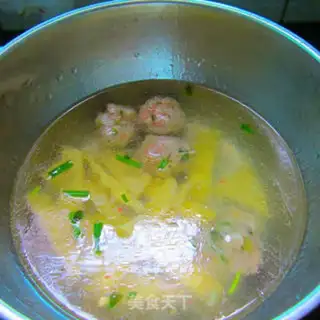 Make Eggball soup step 5