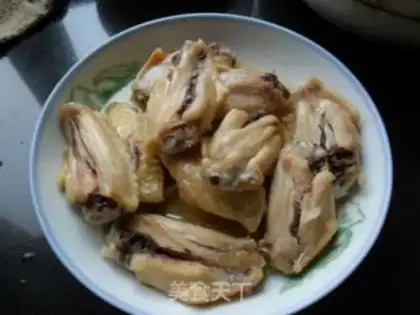 Make Hot fried chicken wings step 1