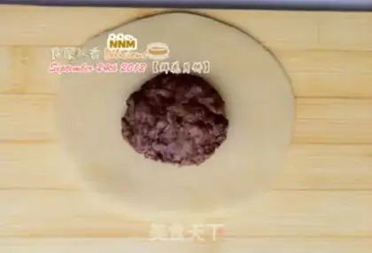 Make Rose flower mooncake step 13