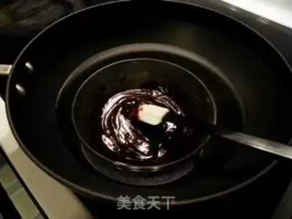 Make Wine heart chocolate Madeleine step 0