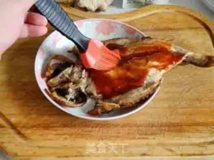 Make The yellow fish step 9