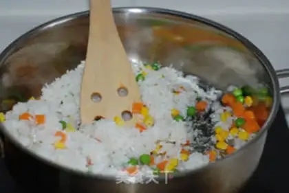 Make Curry egg buns step 1