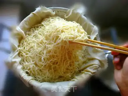 Make Scrambled noodles step 1