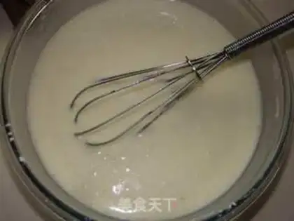 Make A milky ice-cream mooncake step 2