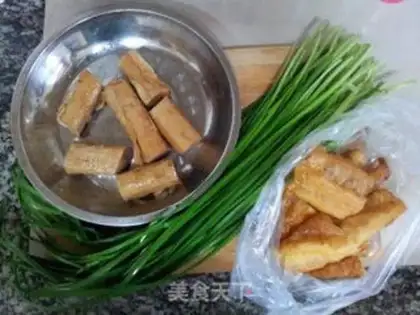 Make A thousand rolls of oil and sherry step 0