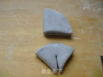 Make Pig hoof rolls step 4