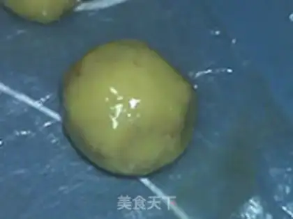 Make Change the ham mooncake step 7