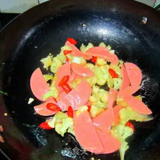 Make Sausage cut flowers step 9