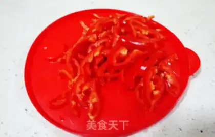 Make Thousands of red peppers step 1