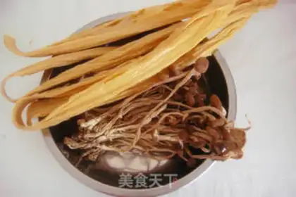 Make Tea mushrooms and scavenging bamboo step 0