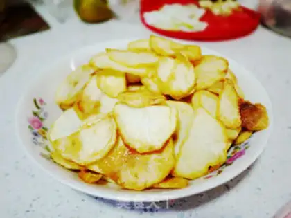 Make Spicy potato chips step 3