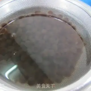 Make Powder tea step 4