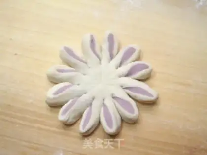 Make Purple bouquets step 9