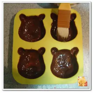 Make Homemade nut chocolate step 3