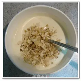 Make Homemade nut chocolate step 4