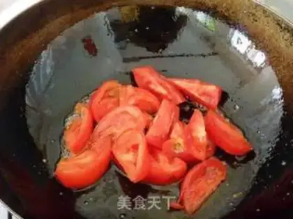 Make Tomato egg noodles step 3