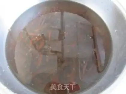 Make Soy sauce, fried meat step 2
