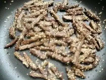 Make Dried beef silk step 2