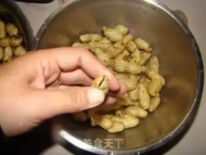 Make Salt-water peanuts step 2