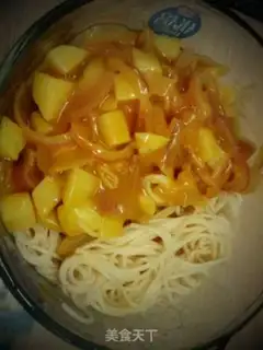 Make Curry potato noodles step 3
