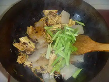 Make Spicy pot step 6