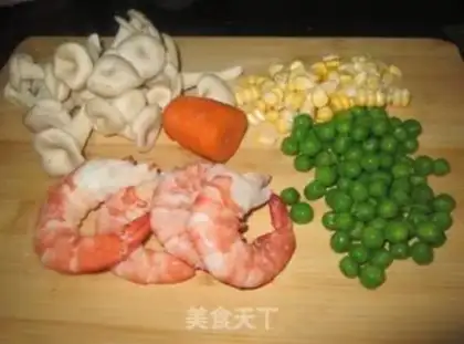 Make Mushroom pea shrimp soup step 0