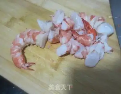 Make Mushroom pea shrimp soup step 3