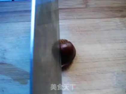 Make Microwave candy chestnuts step 1