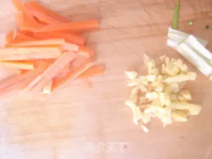 Make Twin mushrooms and broccoli step 4