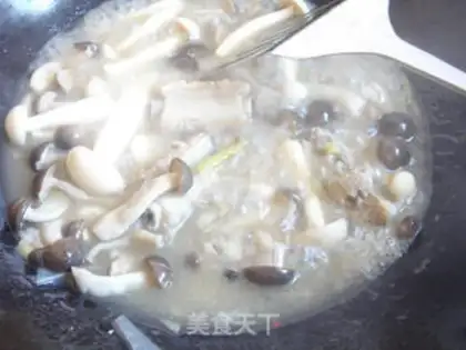 Make Twin mushrooms and broccoli step 8