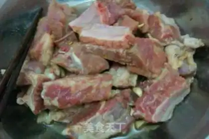 Make Red-burned rib-button smelt step 1