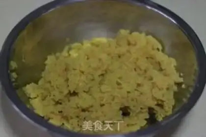 Make A melon cake roll step 0