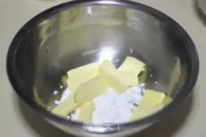 Make A melon cake roll step 1