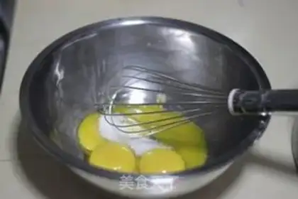 Make A melon cake roll step 5