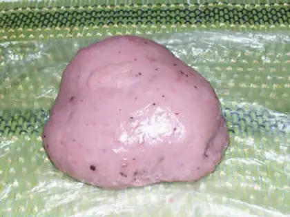 Make Five ice cream mooncakes step 8