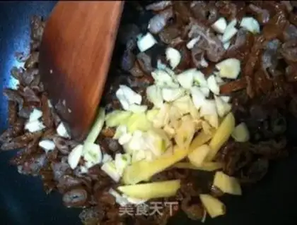 Make Pry pepper fried sausage step 5