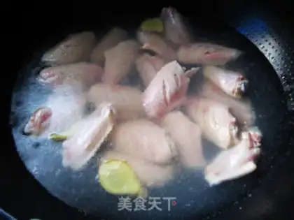 Make Three chicken wings step 1
