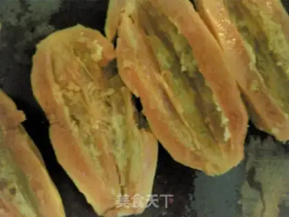 Make Sugar and milk papayas step 2