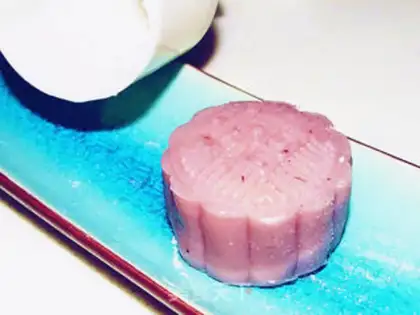 Make Five ice cream mooncakes step 12