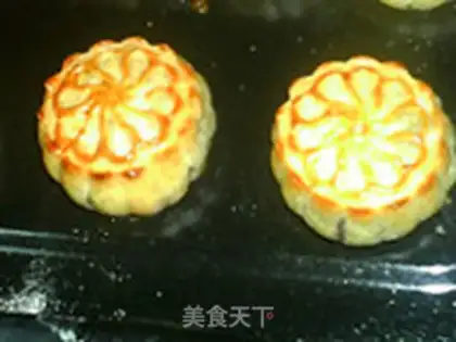 Make Blueberry mooncake step 12
