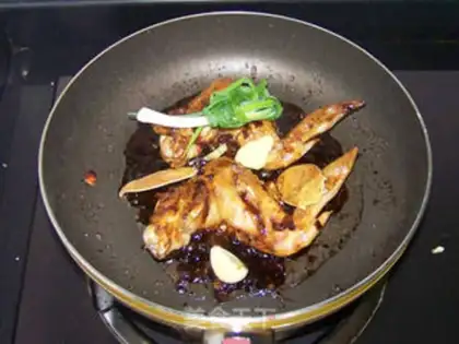 Make Red chicken wings step 7