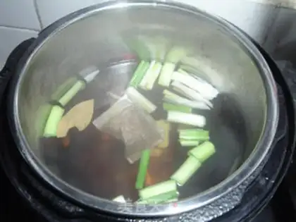 Make Beef sauce step 6