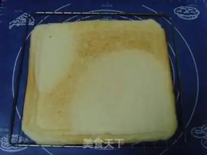 Make Mango roll step 15