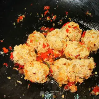 Make Red burning lion head step 12