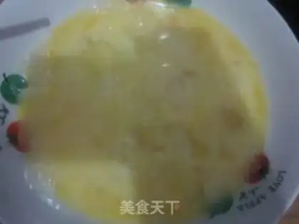 Make Blue fried eggs step 1