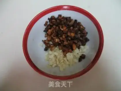 Make Gin and garlic shrimp rice step 3