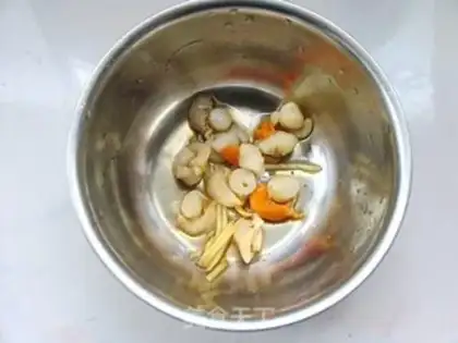 Make Scallops and eggs step 2