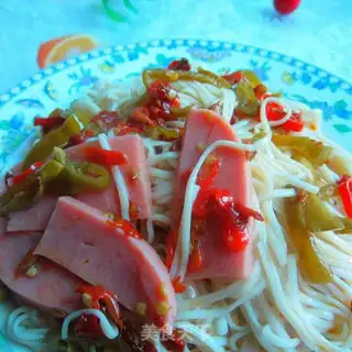 Make Spicy rice noodles step 8
